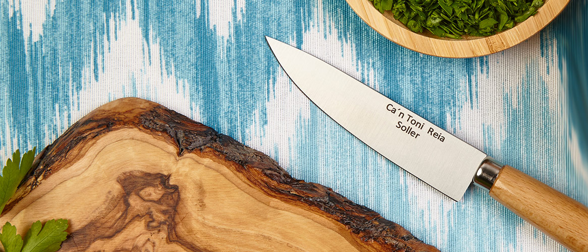 Carbon steel Mallorcan knife